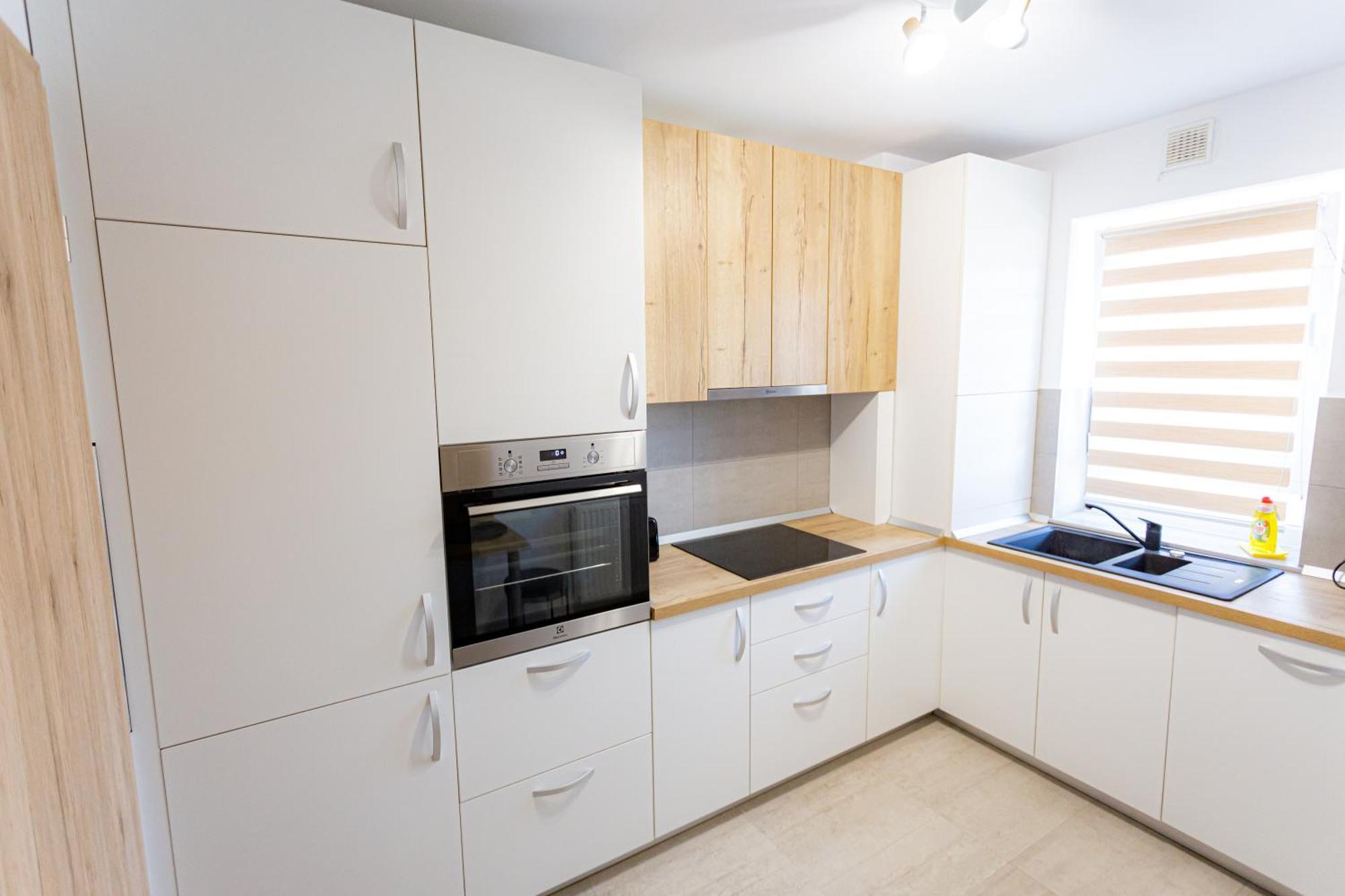 B&v 203 Coresi - Elegant Mountain Retreat Appartamento