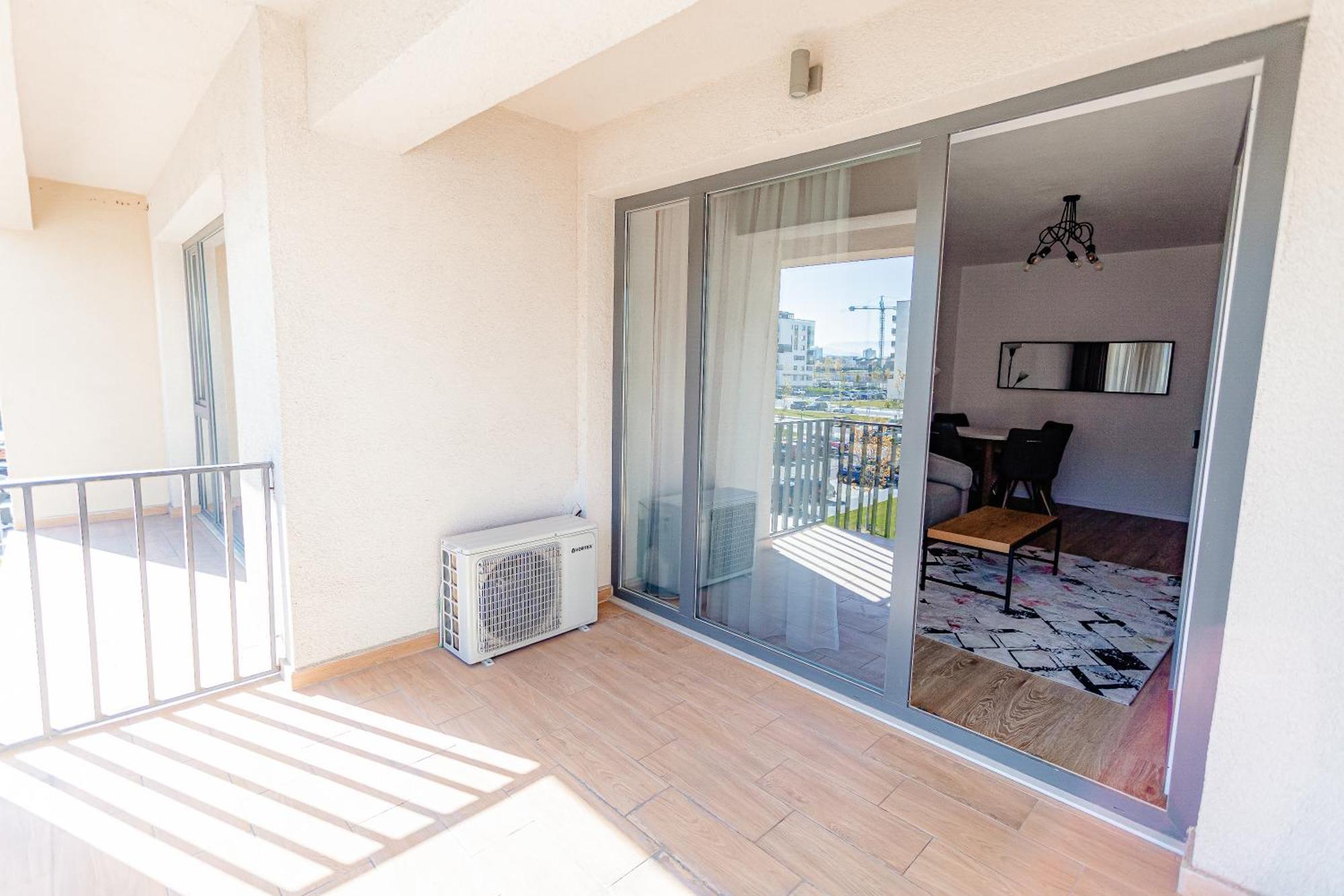 B&v 203 Coresi - Elegant Mountain Retreat Apartment *